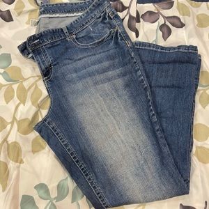 Boot cut Faded Jeans